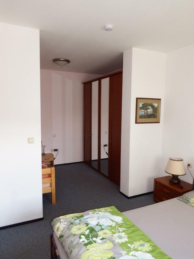 Apartment Nette Im Gruenen